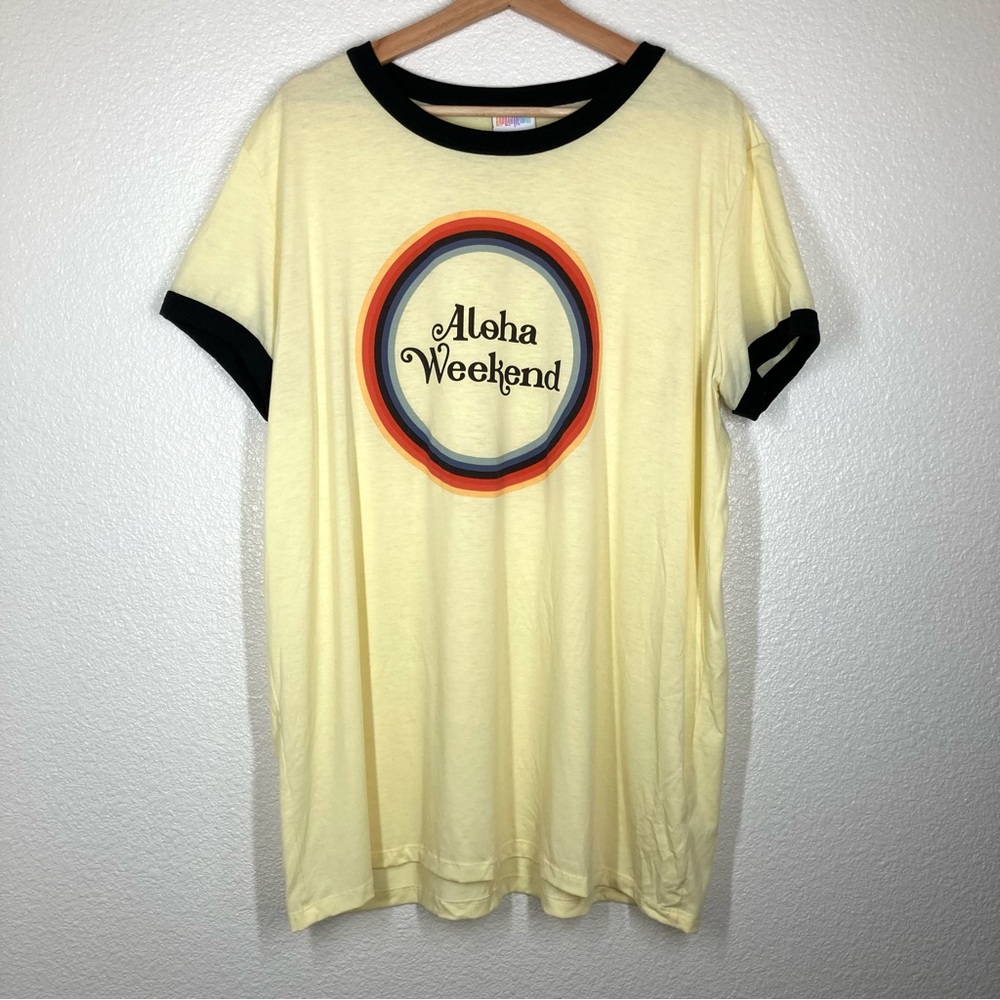 LulaRoe Womens Plus Size Tee Shirt Short Sleeves 2XL Yellow Aloha Weekend
